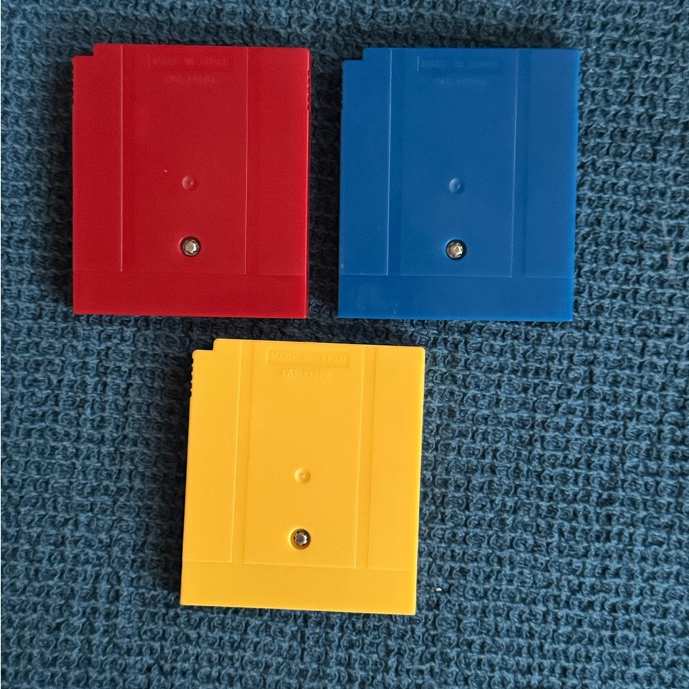 Game Boy Pokemon Games Set of 3 - Picture 3 of 3
